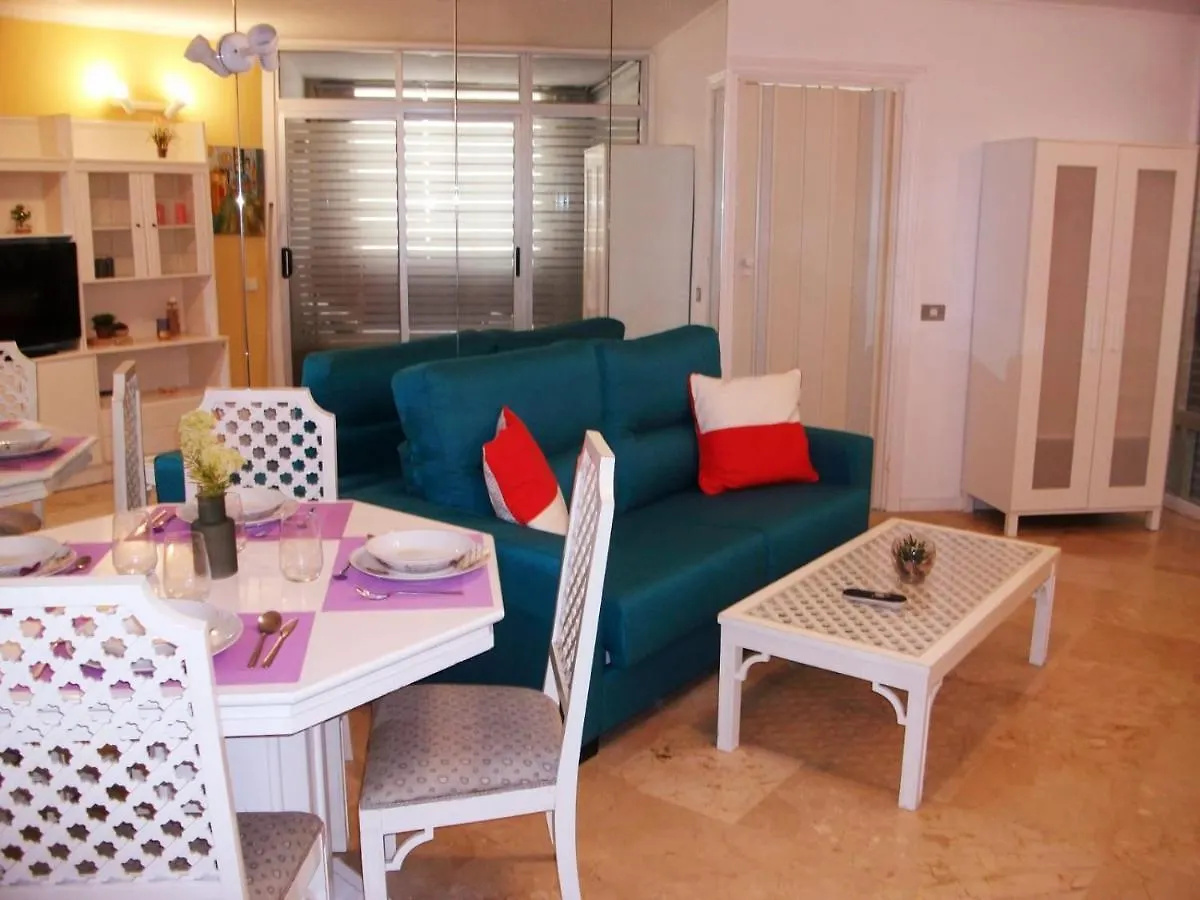 Marbella Beach Paseo Marítimo Apartamento 0*,  España