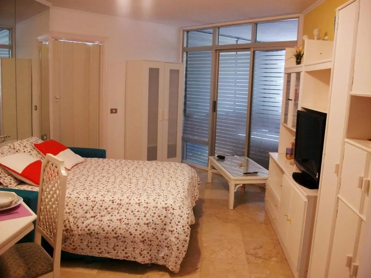 Marbella Beach Paseo Marítimo Apartamento
